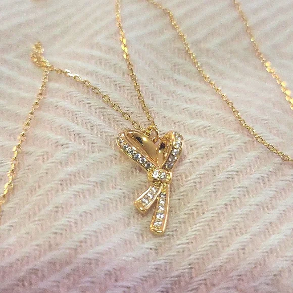 Kate Spade Gold Pendant Necklace - Picture 1 of 5